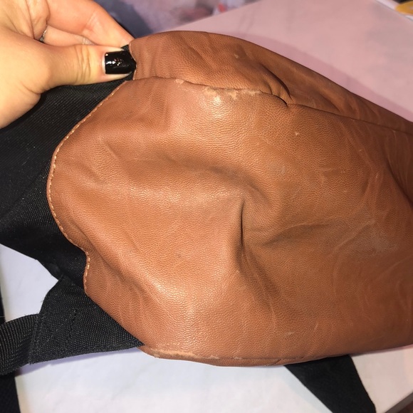 Herschel black backpack - Picture 3 of 4